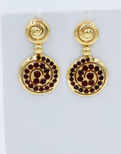 Load image into Gallery viewer, Gold Round Earrings